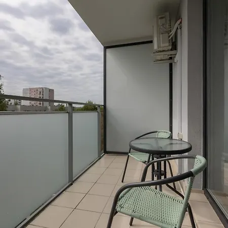 Ursynow With Balcony By Renters Varšava