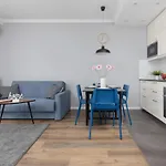 Ursynów With Balcony By Renters Varsovia
