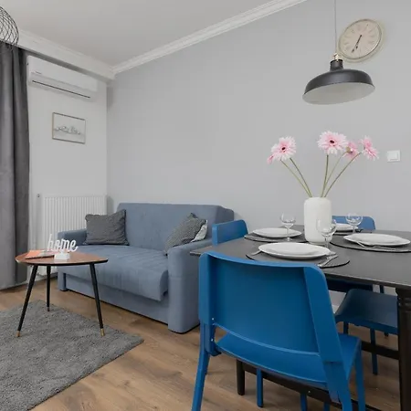 Appartement Ursynow With Balcony By Renters *