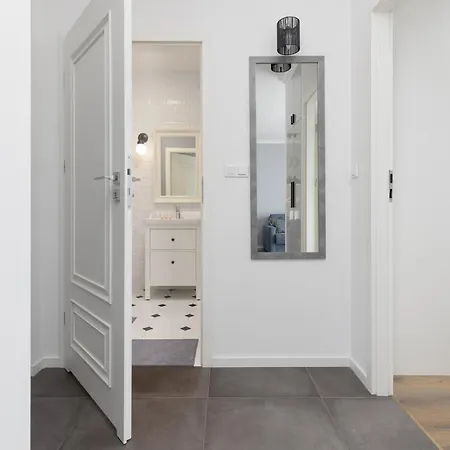 Ursynów With Balcony By Renters * Warszawa