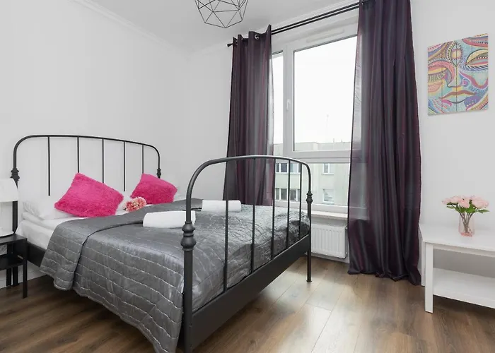 Ursynow With Balcony By Renters Varsovie