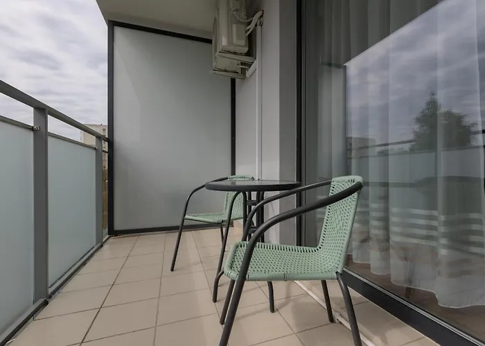 Ursynow With Balcony By Renters Appartement Varsovie