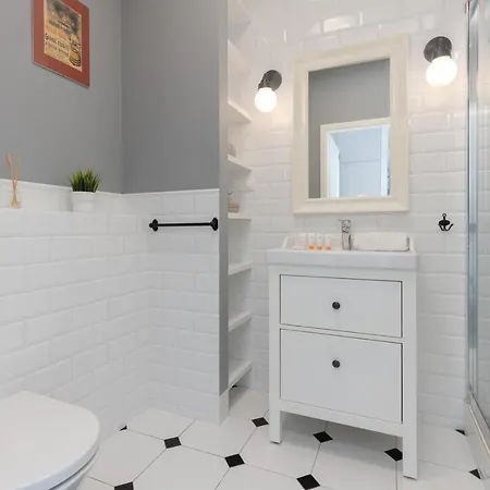 Ursynow With Balcony By Renters Διαμέρισμα Βαρσοβία